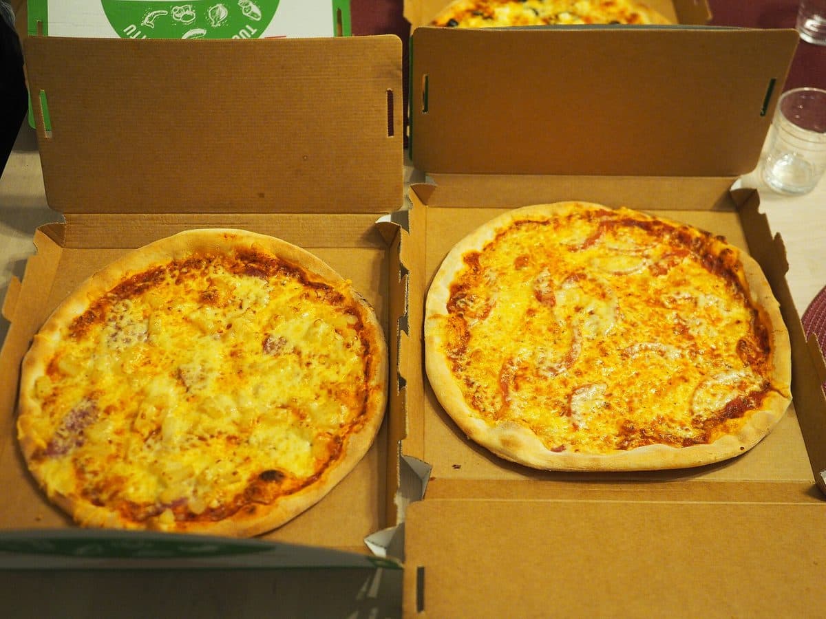 Duo Deal — 2 medium pizzas + garlic bread